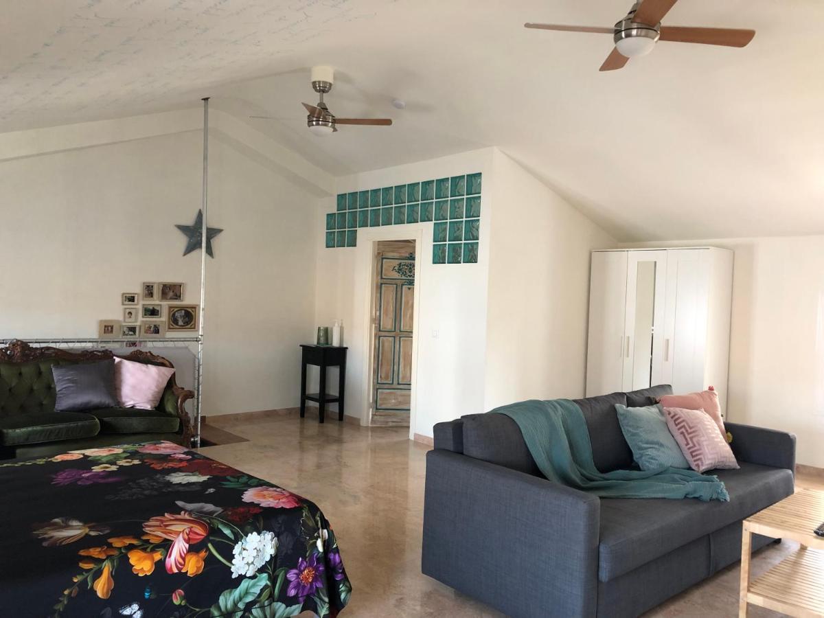 Lovely 1-Bedroom Loft Near Ronda Arriate Ngoại thất bức ảnh